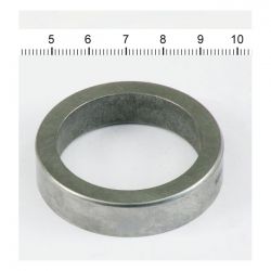 KPMI, gietijzeren klepzitting. 47 mm buitendiameter